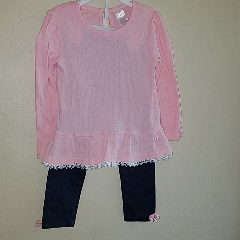 Toddler girl's 2 piece outfit